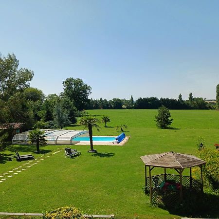 Essay Domaine Du Clos Henri מראה חיצוני תמונה